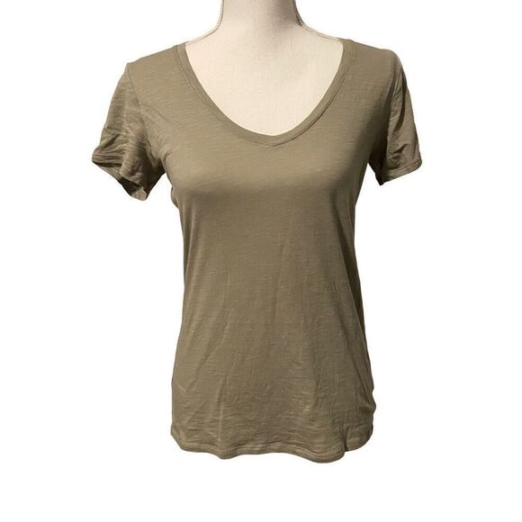 Pink Victoria’s Secret Short Sleeve Shirt - Picture 3 of 4